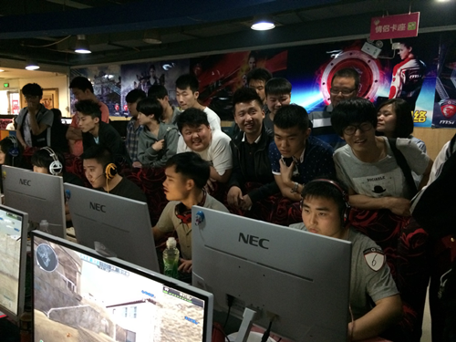 這份榮耀不 這份榮耀不