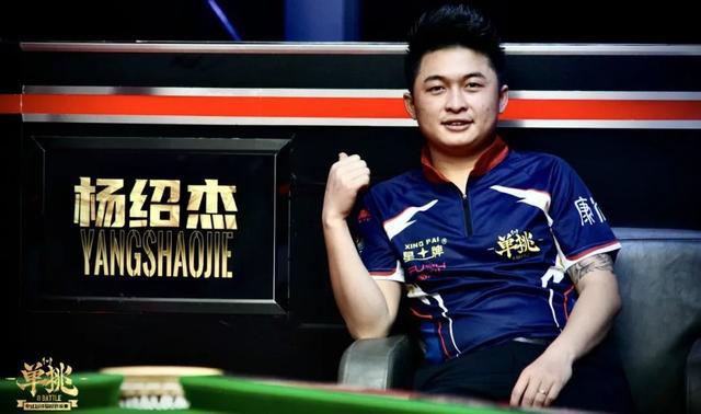 尽管他们依 尽管他们依