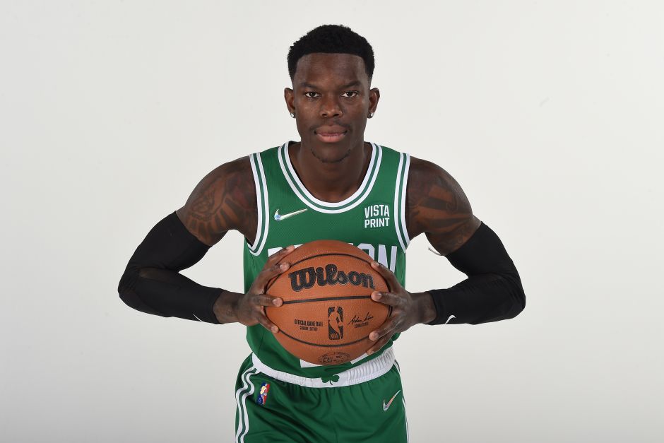 集了绝大部 集了绝大部